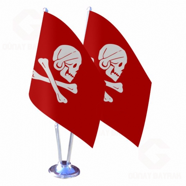 Flag of Henry Every Red ikili Masa Bayra