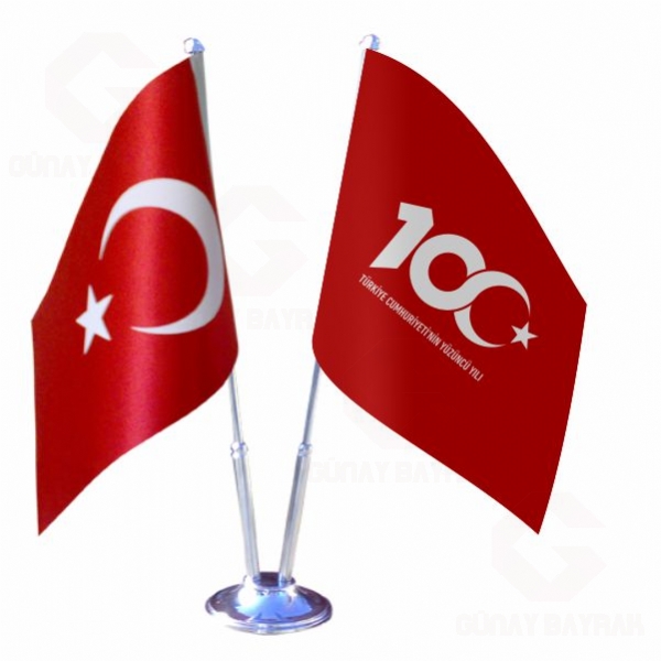 Krmz Trkiye Cumhuryetinin 100.Yl 2 li Masa Bayraklar